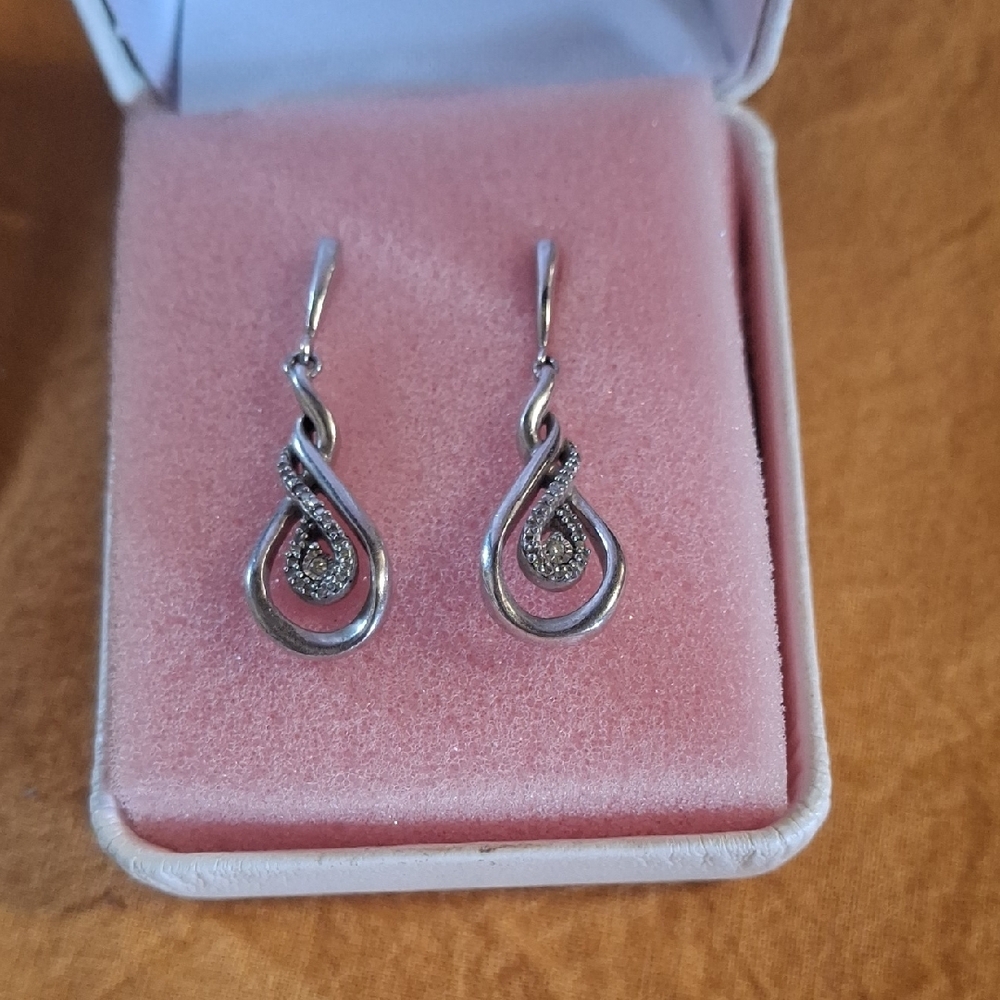 Renaissance 925 Dimond Teardrop Earrings